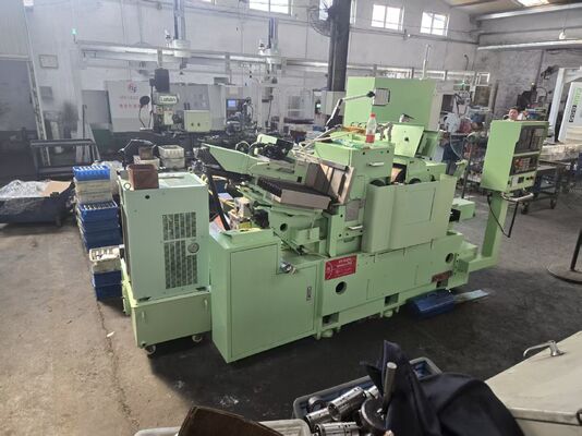 Entegre Güvenlik Mekanizmaları ve Gerçek Zamanlı İzleme Özelliklerine Sahip Tam Otomatik Merkezsiz Taşlama Makinesi